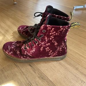 Dr. Martens Floral Velvet Shoreditch